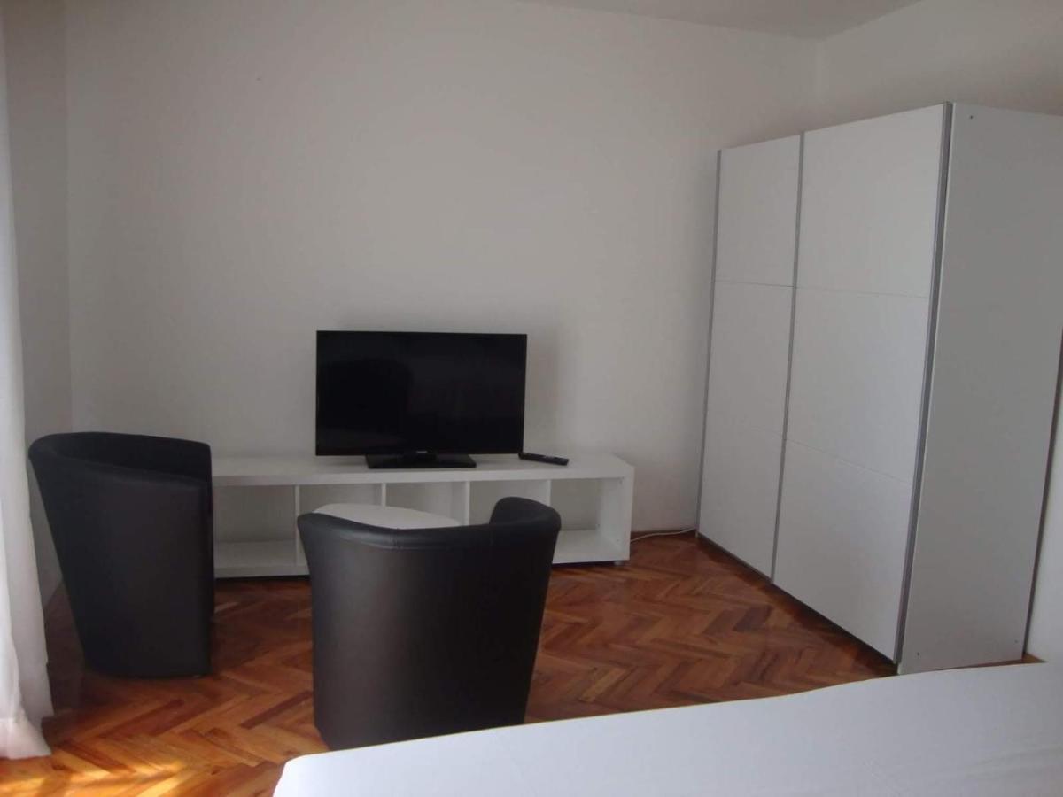 Apartments Ljiljana Orebic Bagian luar foto