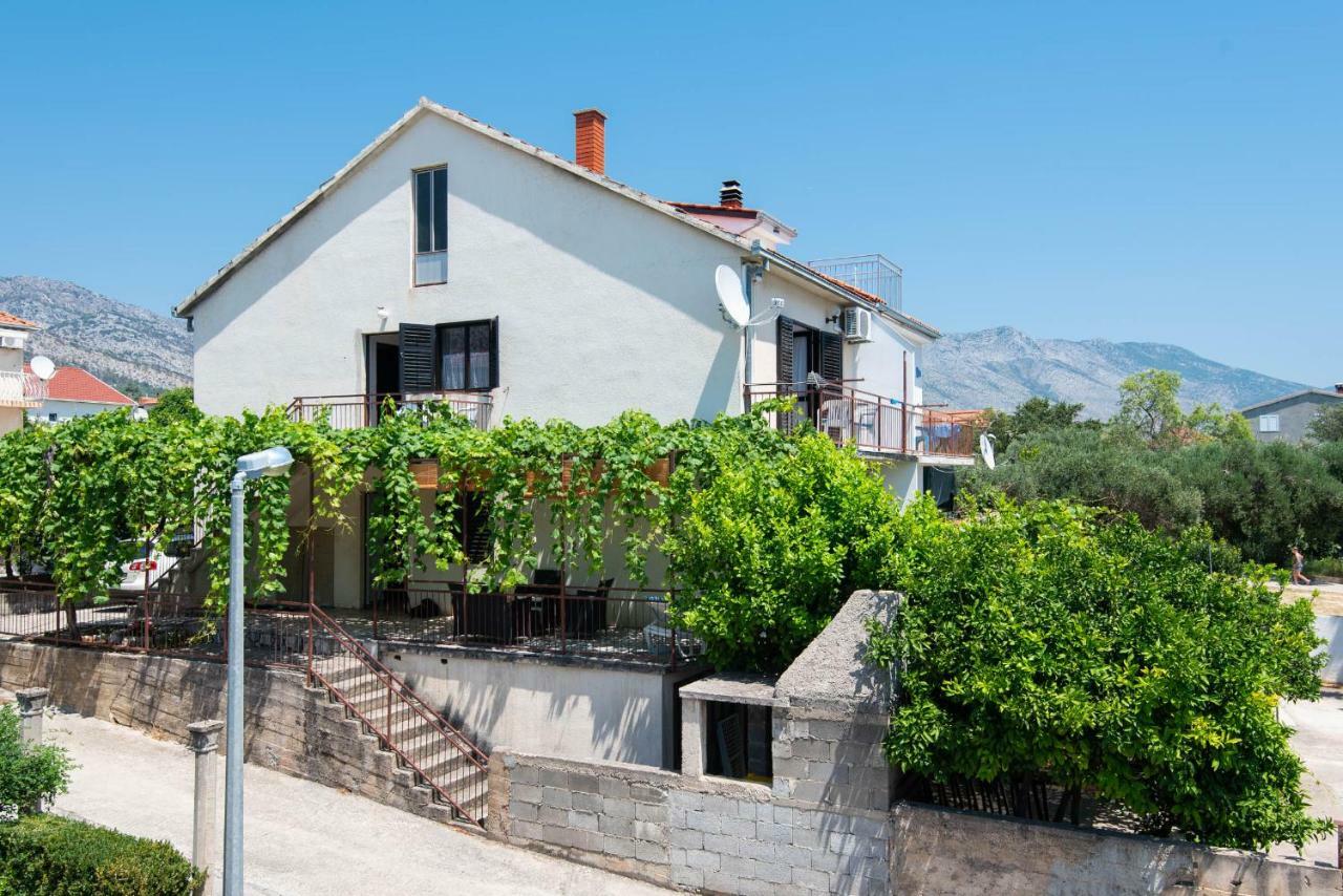 Apartments Ljiljana Orebic Bagian luar foto