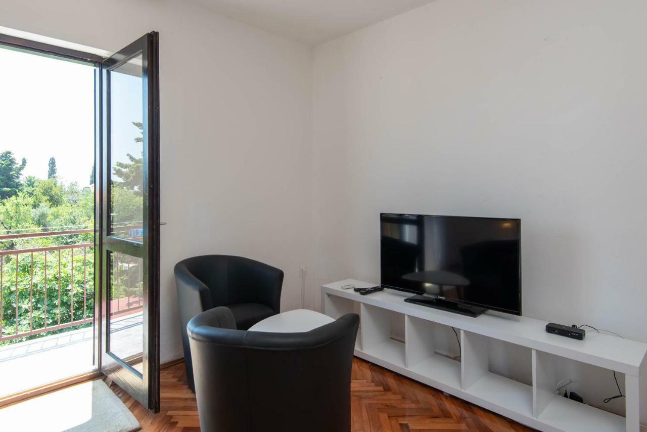 Apartments Ljiljana Orebic Bagian luar foto
